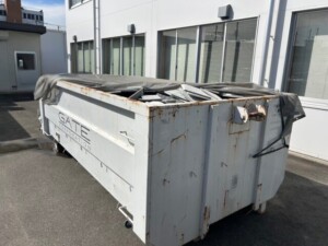 高崎市サイディングコンテナ入替