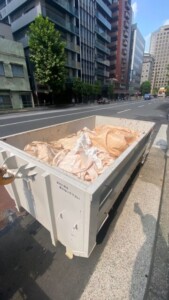 港区燃え殻回収
