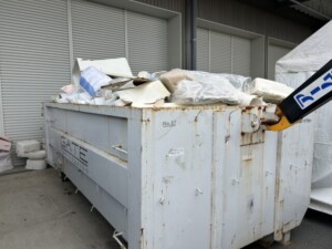 壬生町リフォーム廃材コンテナ入替